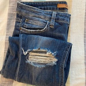 Joes icon distressed ankle jeans size 28